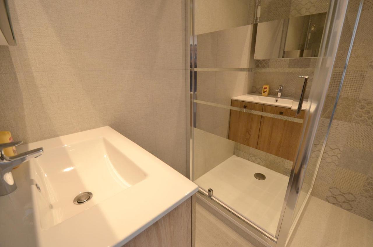 Appartement Studio - Wifi - Ultra Centre à Annecy Extérieur photo
